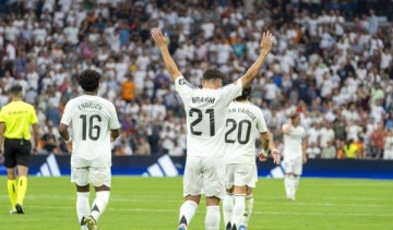 4-0，5-2！巴萨太强了，3次吊打皇马，巅峰173亿对阵，赢球=夺冠